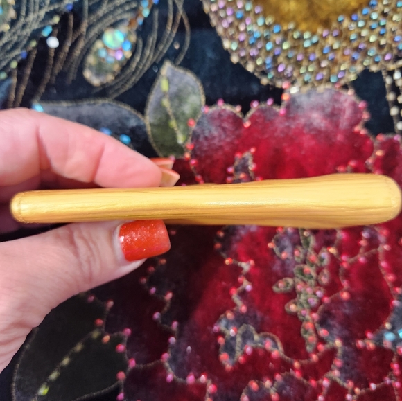 LV EPI KEY HOLDER - Picture 7 of 11